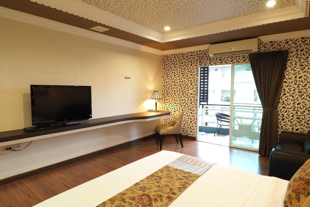 Ktk Pattaya Hotel & Residence Exteriör bild